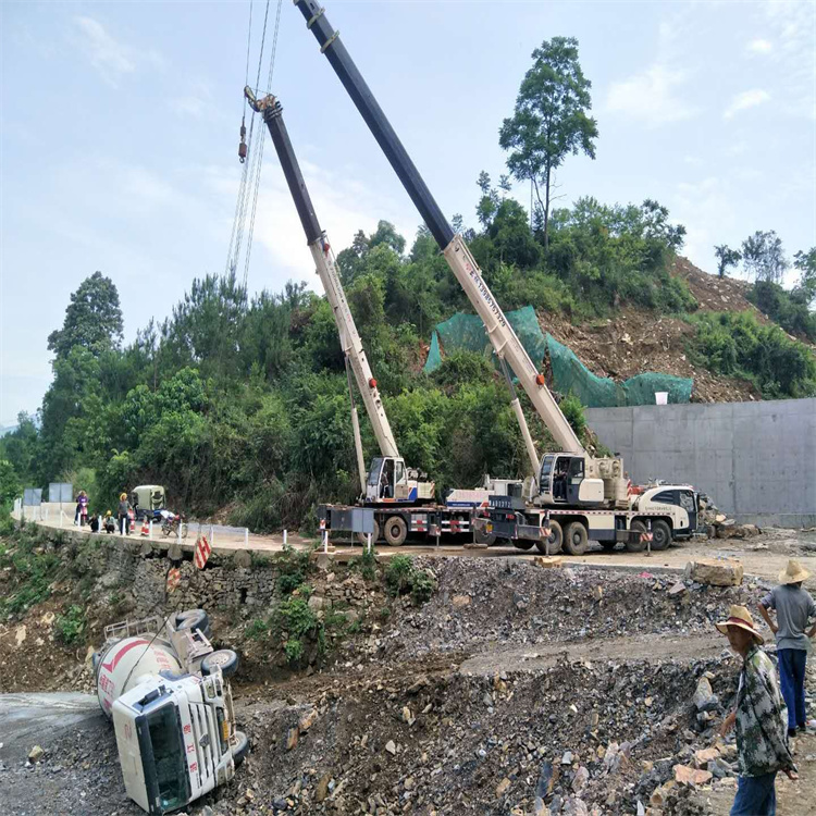 酒泉酒泉24小时应急道路救援吊装吊装现场实拍